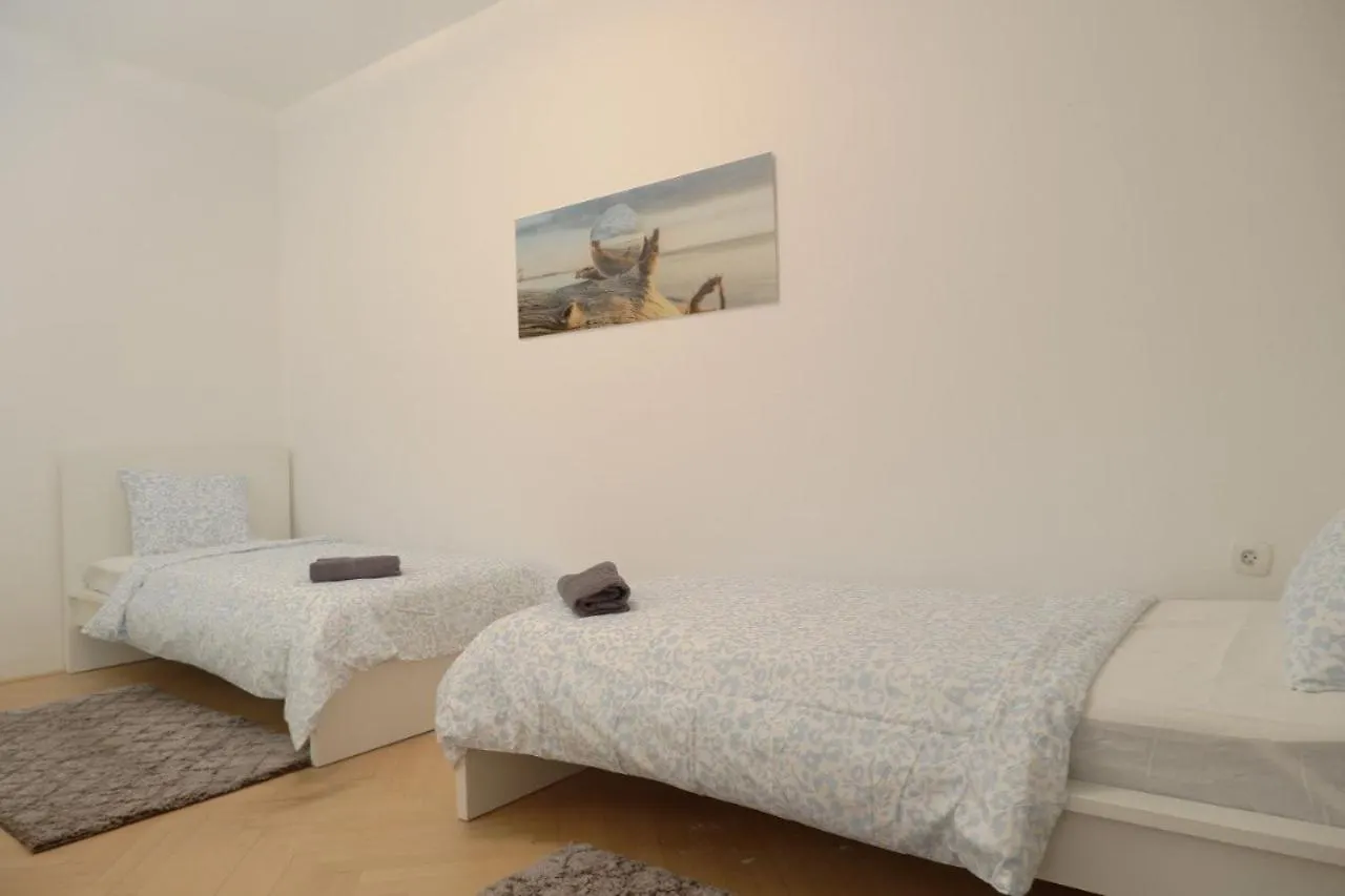 Apartman ROOMS Udolni Červený kostel Brünn