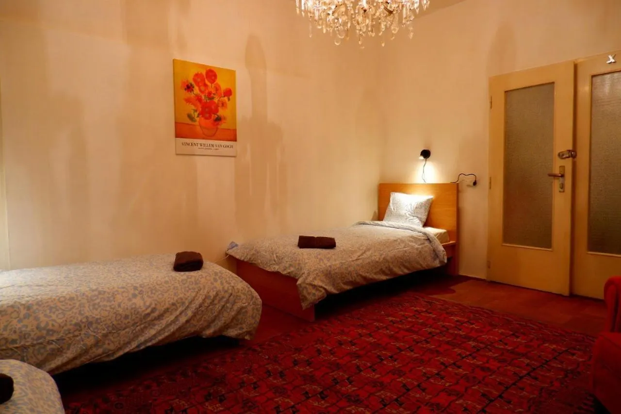 ROOMS Udolni Červený kostel Brünn  0*, Brünn (Brno) Csehország